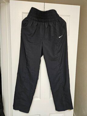 Nike Dri-Fit Workout Pants Size S